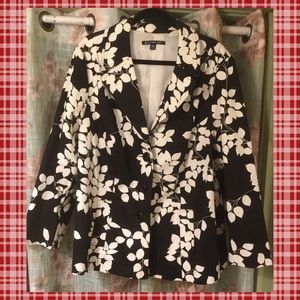 Briggs New York Three Button Jacket Size 20